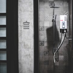 Отель Luk Hostel Таиланд, Бангкок - отзывы, цены и фото номеров - забронировать отель Luk Hostel онлайн ванная фото 2