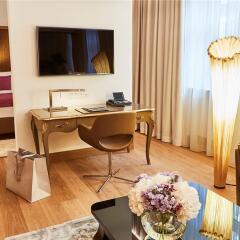 Hotel Vier Jahreszeiten Kempinski München 5* Полулюкс Делюкс с двуспальной кроватью