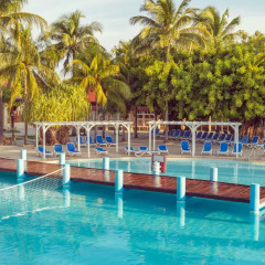 Отель Be Live Experience Turquesa All Inclusive бассейн фото 3