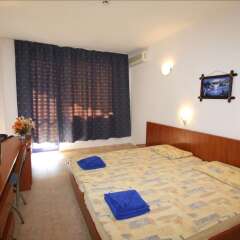 Sveti Vlas Hotel сейф в номере