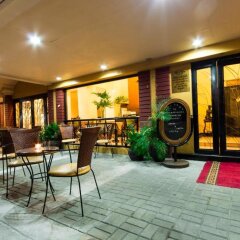 Отель Miramar Hotel Филиппины, Манила - отзывы, цены и фото номеров - забронировать отель Miramar Hotel онлайн питание фото 3