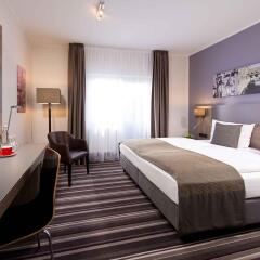 Отель Leonardo Hotel Nürnberg Германия, Нюрнберг - 5 отзывов об отеле, цены и фото номеров - забронировать отель Leonardo Hotel Nürnberg онлайн комната для гостей