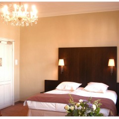 Hotel Gulden Vlies сейф в номере