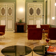 Axel Hotel Madrid - Adults Only гостиничный бар