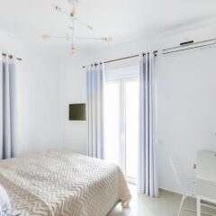 Отель 360 Caldera View Villa by Caldera Houses Греция, Остров Санторини - отзывы, цены и фото номеров - забронировать отель 360 Caldera View Villa by Caldera Houses онлайн комната для гостей фото 4