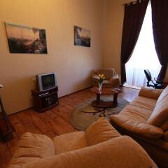Гостиница Одесса Executive Suites комната для гостей фото 3