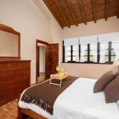 Отель Casa Rural En Gulpiyuri Llanes комната для гостей