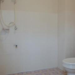 Отель Malee Beach Guest House Паттайя ванная