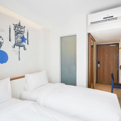 Lub d Phuket Patong in Phuket, Thailand from 59$, photos, reviews - zenhotels.com guestroom photo 4