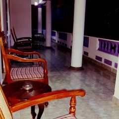 Hotel Happy Night & Restaurant фитнесс-зал