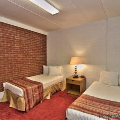 Travelodge by Wyndham Watertown in Watertown, United States of America from 78$, photos, reviews - zenhotels.com guestroom photo 5