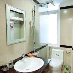 Отель Galaxy 2 Hotel Вьетнам, Нячанг - отзывы, цены и фото номеров - забронировать отель Galaxy 2 Hotel онлайн ванная