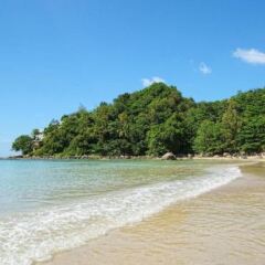 Отель Grand Bleu Ocean View Pool Suite пляж