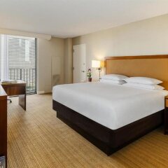 Hyatt Regency Miami in Miami, United States of America from 254$, photos, reviews - zenhotels.com guestroom