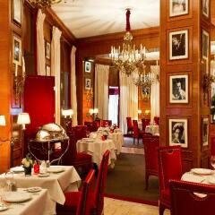 Отель Hôtel Barrière Le Fouquet's питание
