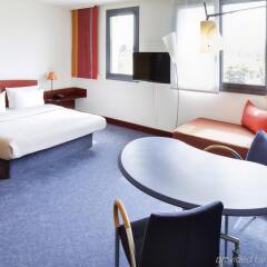 Отель Novotel Suites Berlin City Potsdamer Platz комната для гостей фото 3