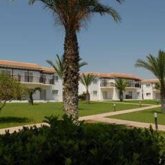 Отель Maistros Hotel Apartments Кипр, Протарас - отзывы, цены и фото номеров - забронировать отель Maistros Hotel Apartments онлайн