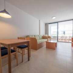 Отель Apartamentos Checkin Beatrix в номере