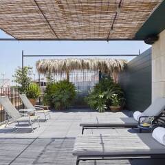 Отель Casa Camper Barcelona бассейн