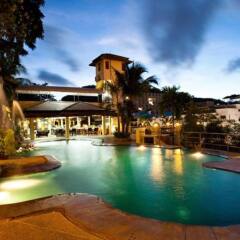 Курортный отель C&N Resort and Spa бассейн фото 2