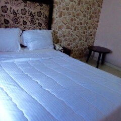 Отель Admiralty Residency комната для гостей фото 4