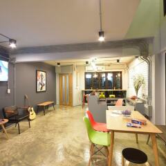 The Chatbox Silom Hostel Бангкок гостиничный бар