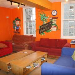 Отель Brodies Hostels Эдинбург детские мероприятия