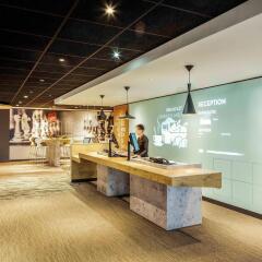 Отель ibis Edinburgh Centre Royal Mile – Hunter Square Великобритания, Эдинбург - 2 отзыва об отеле, цены и фото номеров - забронировать отель ibis Edinburgh Centre Royal Mile – Hunter Square онлайн гостиничный бар