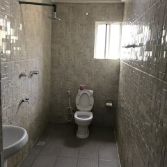 81 Division Officers Mess Apartment in Lagos, Nigeria from 51$, photos, reviews - zenhotels.com bathroom