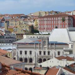Отель Bairrus Lisbon Apartments - Rossio Португалия, Лиссабон - отзывы, цены и фото номеров - забронировать отель Bairrus Lisbon Apartments - Rossio онлайн балкон