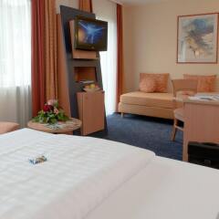 Favored Hotel Plaza комната для гостей фото 2