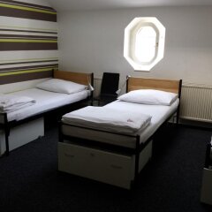 Hostel Miles Прага комната для гостей фото 5