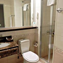 Seres Hotel ванная