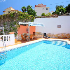 Отель Casa Joli, Tossal Gros - Three Bedroom Испания, Фуэнте-Энкаррос - отзывы, цены и фото номеров - забронировать отель Casa Joli, Tossal Gros - Three Bedroom онлайн бассейн