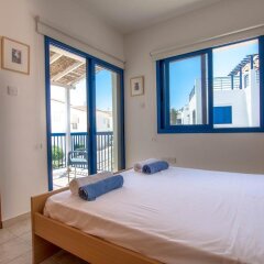 Отель Villa Saint Nikolas Кипр, Протарас - отзывы, цены и фото номеров - забронировать отель Villa Saint Nikolas онлайн комната для гостей фото 5