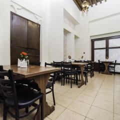 Отель Lumbini Dream Garden Guest House питание фото 3