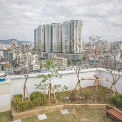 Отель D Seven Suites пляж