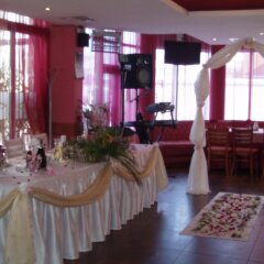 Отель Petar and Pavel Hotel & Relax Center Болгария, Поморие - отзывы, цены и фото номеров - забронировать отель Petar and Pavel Hotel & Relax Center онлайн помещение для мероприятий