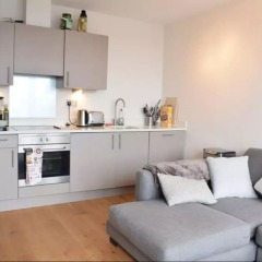 Отель 1 Bedroom Flat in Hackney Next to Canal комната для гостей фото 2