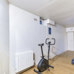 Апартаменты Sweet inn Apartments Les Halles-Etienne Marcel фитнесс-зал