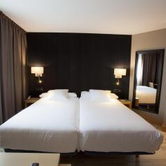 Hotel Plaza комната для гостей фото 3
