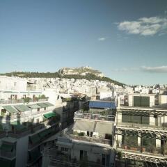 Отель Rooftop Infinite Athens View Apt