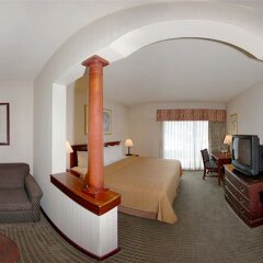 Quality Hotel Suites Central Cincinnati Oh Cincinnati - 