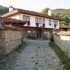Отель Guest House Dimcho Kehaia's Cafe фото 15