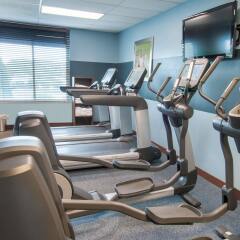 Отель Four Points By Sheraton Columbus - Polaris Колумбус фитнесс-зал