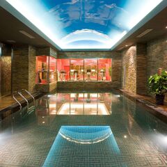 Отель Novotel Beijing Sanyuan бассейн