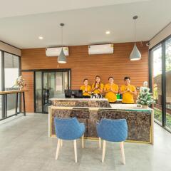 Отель Chermantra Aonang Resort and Pool Suite в номере