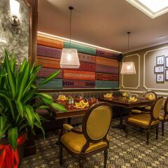 Hanoi La Siesta Hotel & Spa гостиничный бар