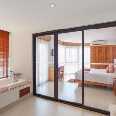 Отель Dewa Phuket Resort ванная