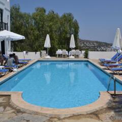 Отель Panorama Otel бассейн